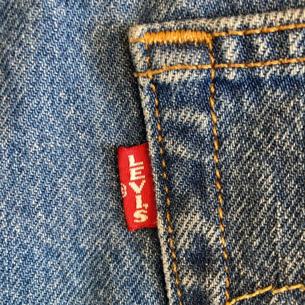 Levis Premium 501 Cut Off‎ Denim Shorts Women 26 Button Fly Big E